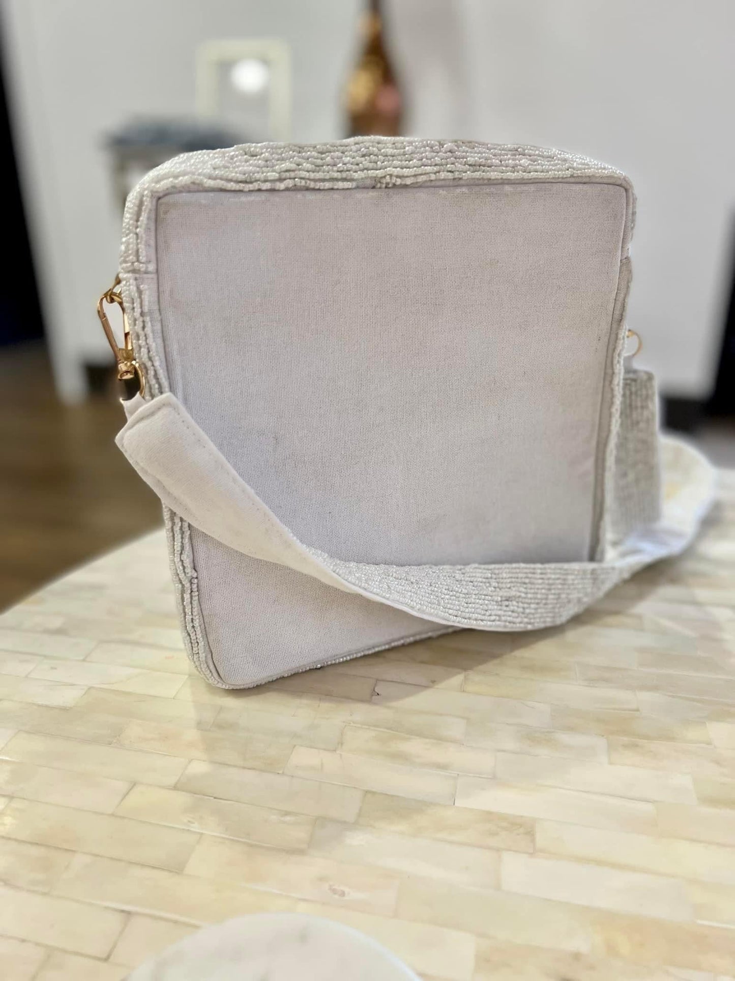 Lips Beaded Crossbody Bag - Mythical Kitty Boutique