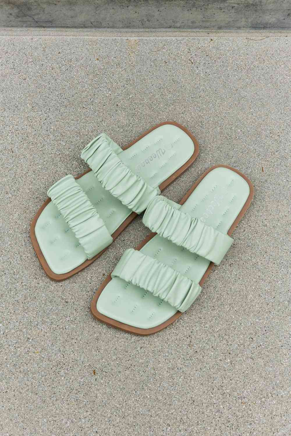 Double Strap Scrunch Sandals - Mythical Kitty Boutique